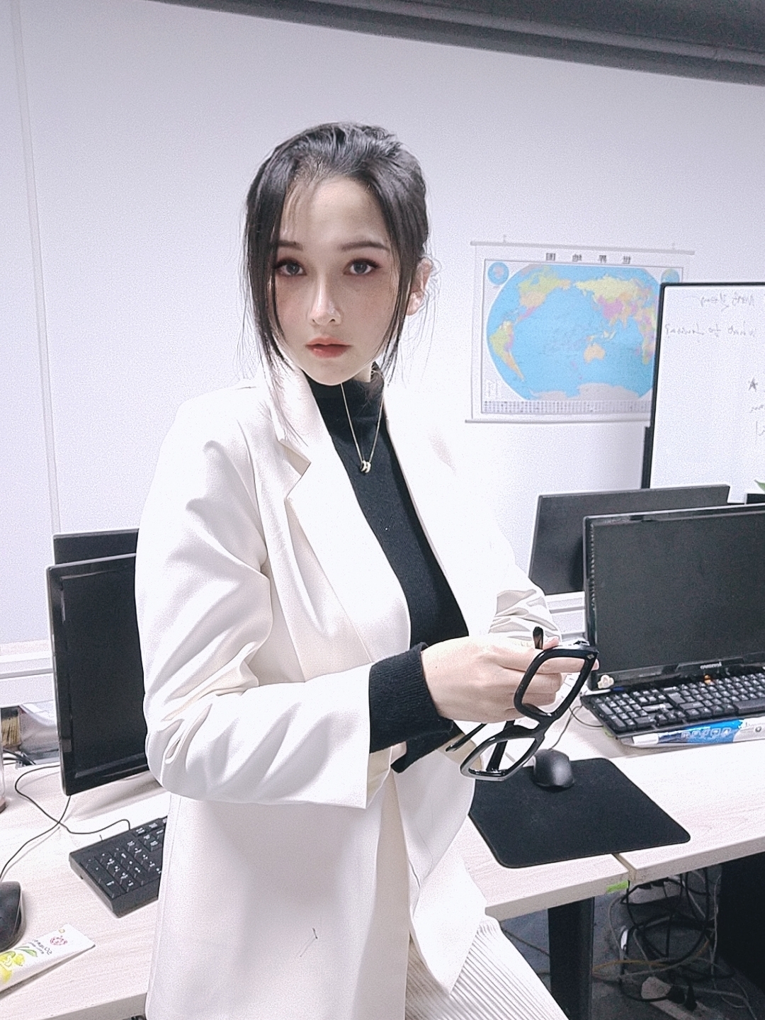 Huasourcing Team on Factory Floor